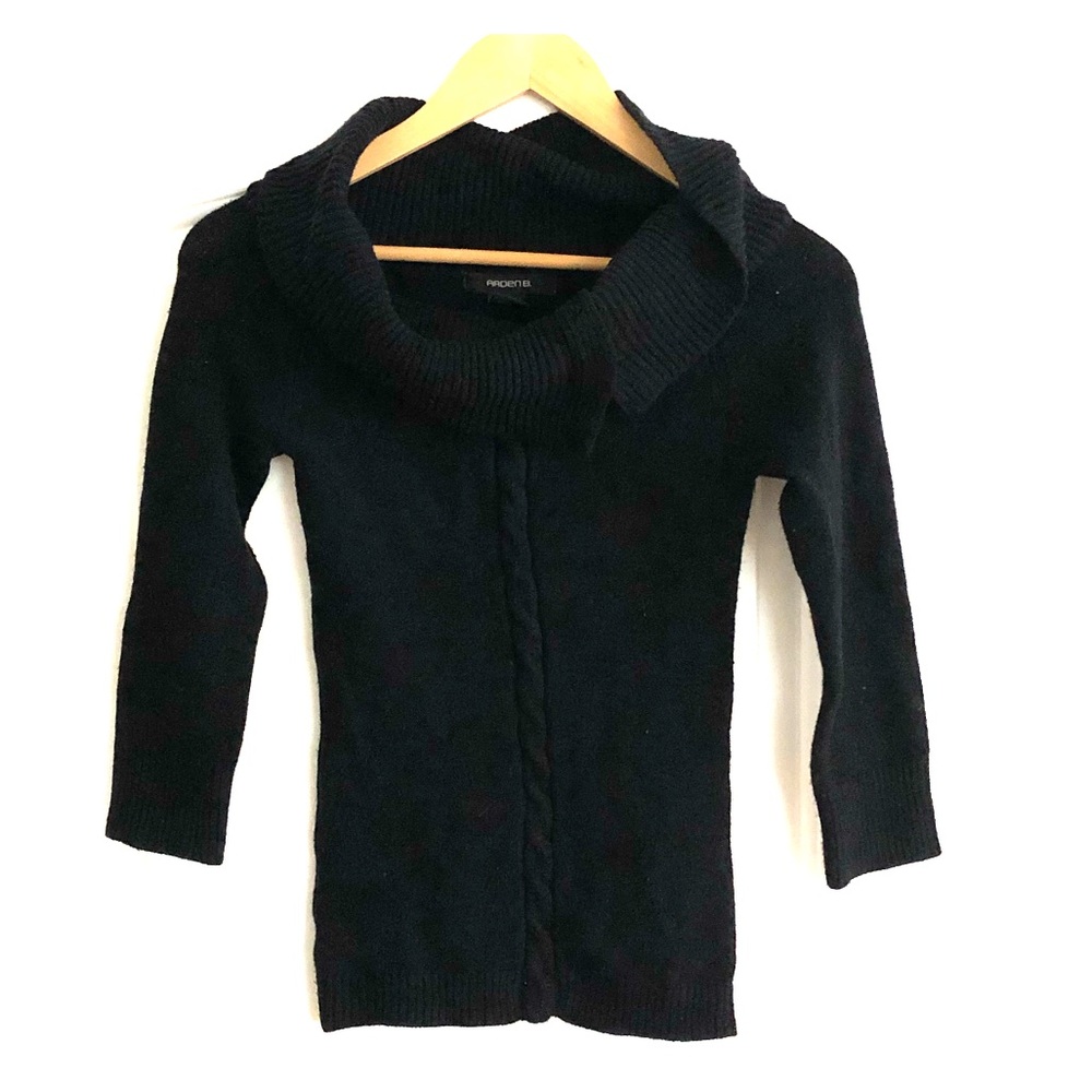 Beautiful EUC black cowl sweater